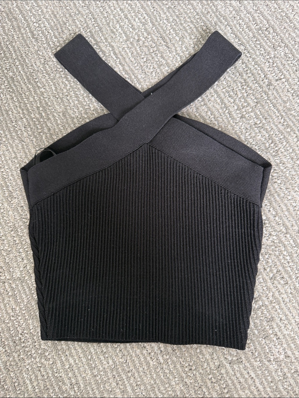 Babaton Black Ribbed Cross-Back Crop Top - Picture 2 of 3